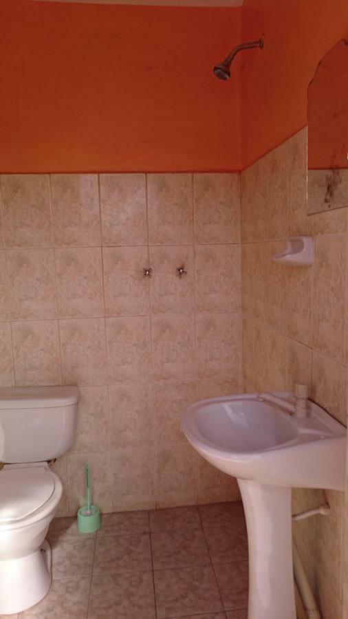 Hostal Coronel Pedro Arraya Tupiza Cameră foto
